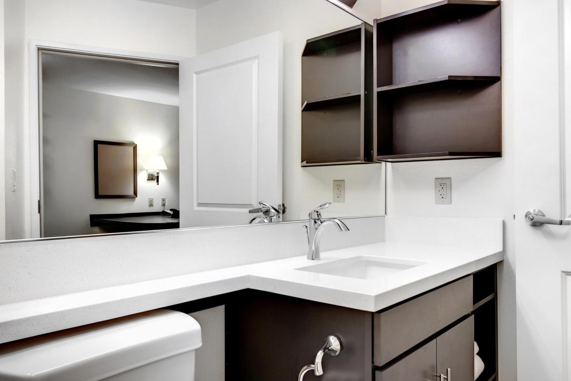 Candlewood Suites Waco By Ihg Kültér fotó